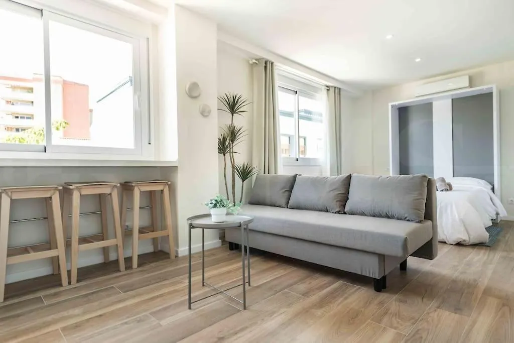 Authentic Minimalistic Studio Near La Union By Rems Malaga